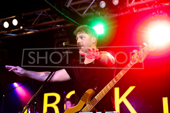 SHOT_BY_ROB-7326