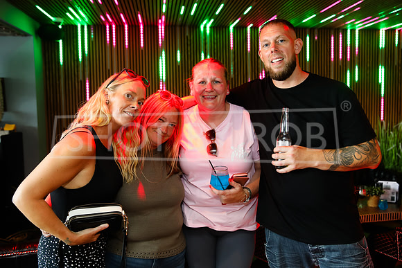 SHOT_BY_ROB-8617