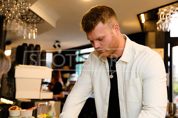 SHOT_BY_ROB-3027