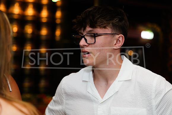 SHOT_BY_ROB-1477