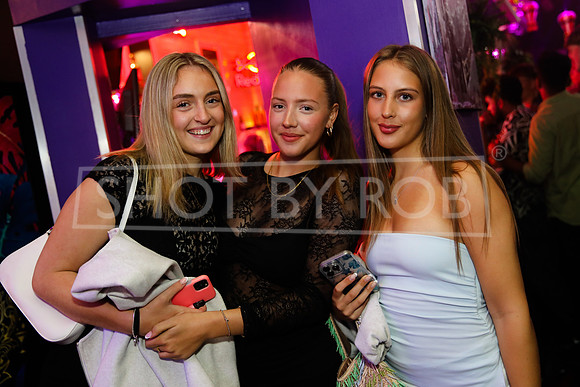 SHOT_BY_ROB-4990