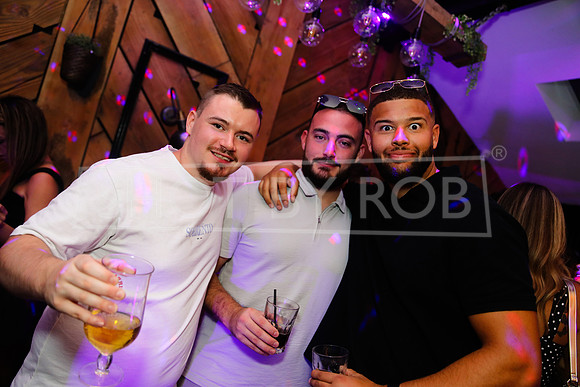 SHOT_BY_ROB-7941