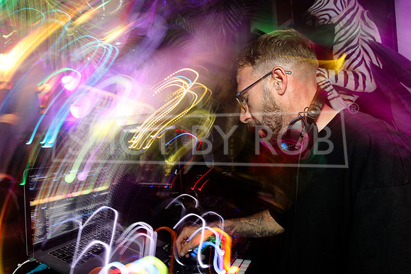 SHOT_BY_ROB-3071