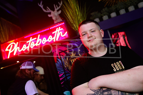 SHOT_BY_ROB-3889
