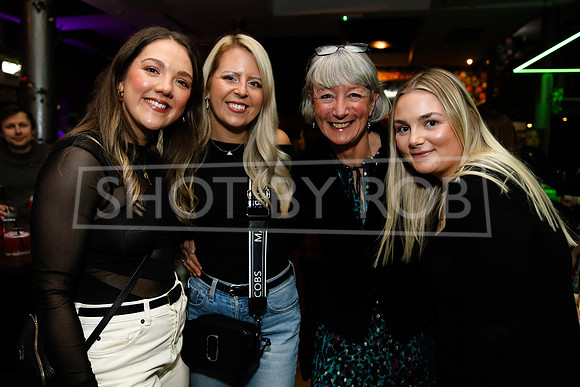 SHOT_BY_ROB-8331