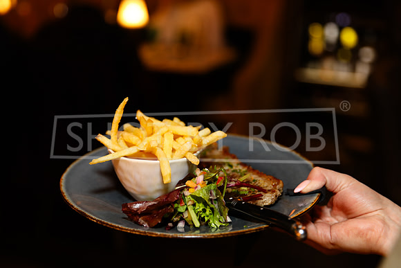 SHOT_BY_ROB-8401