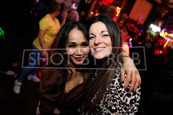 SHOT_BY_ROB-1227