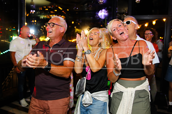 SHOT_BY_ROB-8894