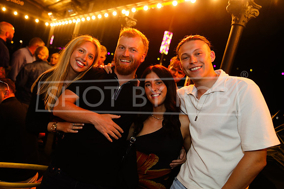 SHOT_BY_ROB-7033