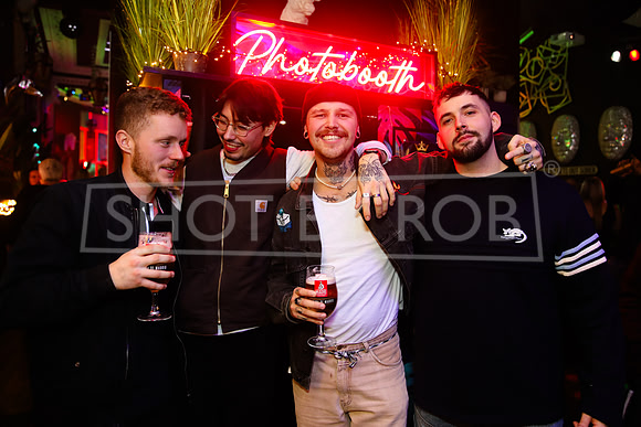 SHOT_BY_ROB-4858