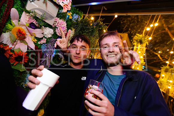 SHOT_BY_ROB-3883