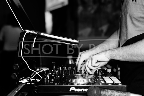 SHOT_BY_ROB-6412