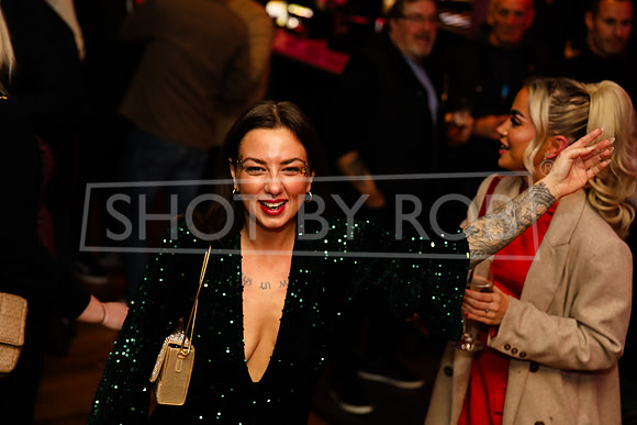 SHOT_BY_ROB-4715