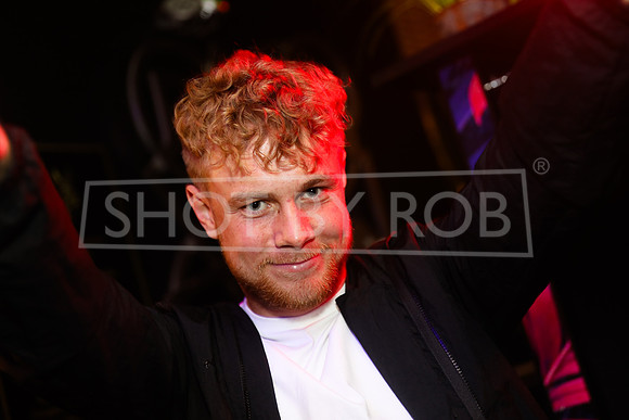 SHOT_BY_ROB-1532