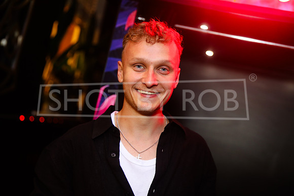 SHOT_BY_ROB-9311