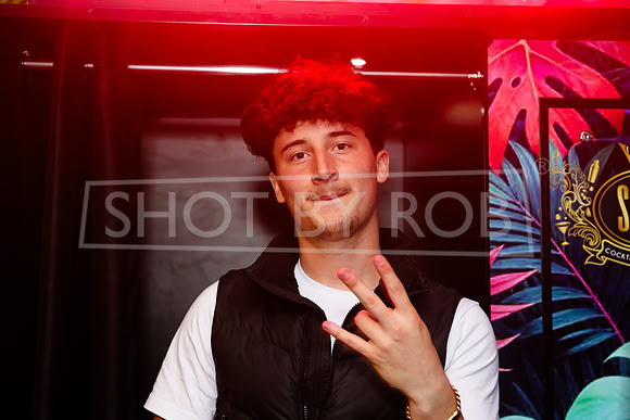 SHOT_BY_ROB-0913