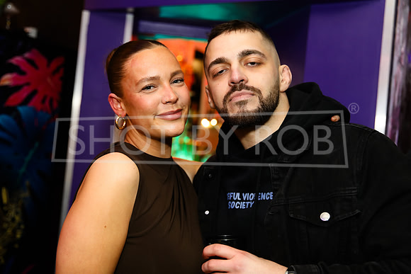 SHOT_BY_ROB-4447