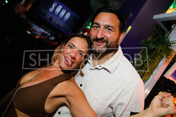 SHOT_BY_ROB-8102