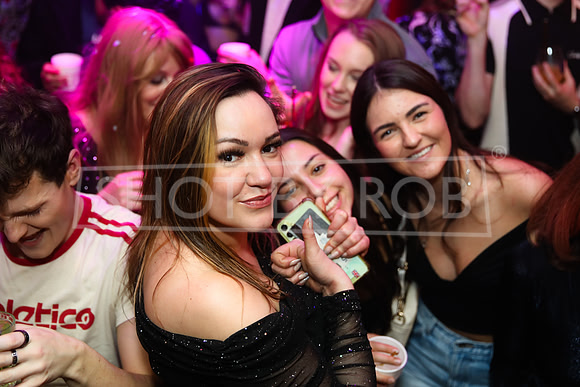 SHOT_BY_ROB-7241