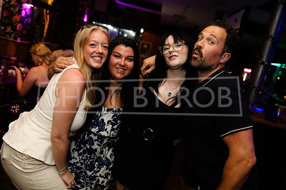 SHOT_BY_ROB-7788