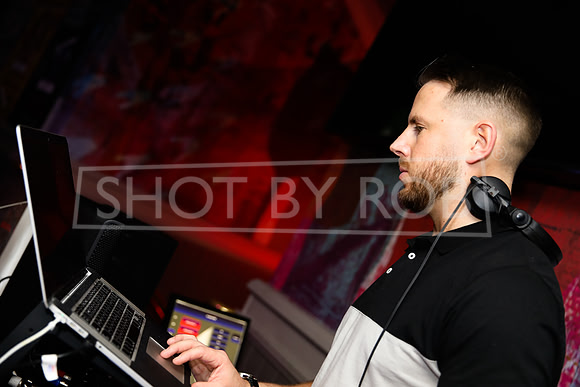 SHOT_BY_ROB-2130