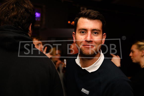 SHOT_BY_ROB-1209
