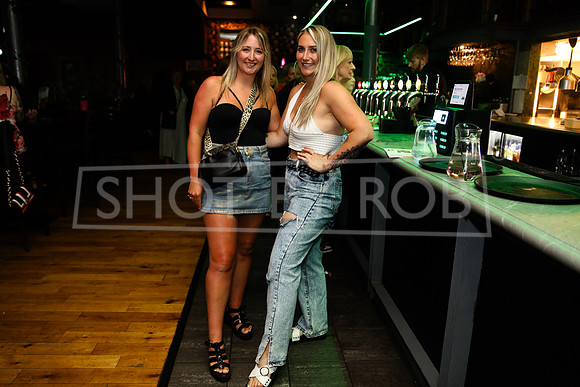 SHOT_BY_ROB-7872