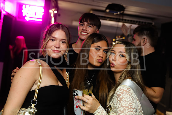 SHOT_BY_ROB-2371