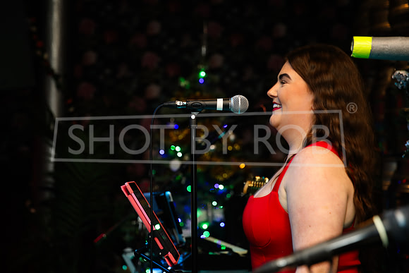SHOT_BY_ROB-7016