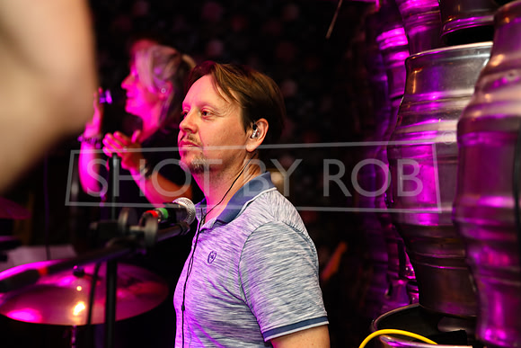 SHOT_BY_ROB-6881