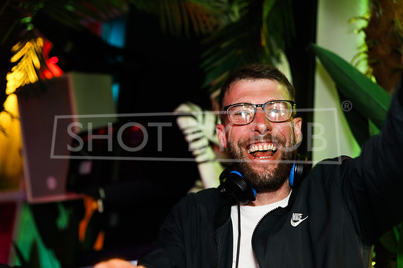 SHOT_BY_ROB-8804