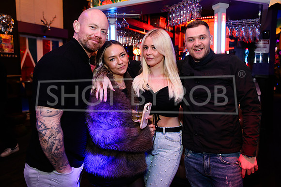 SHOT_BY_ROB-2570