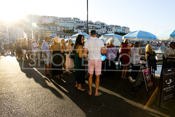 SHOT_BY_ROB-1443