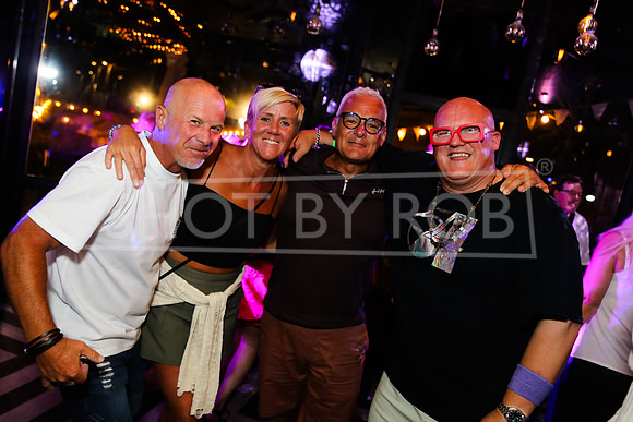 SHOT_BY_ROB-8874