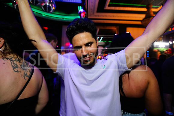 SHOT_BY_ROB-0799