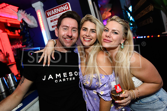 SHOT_BY_ROB-7042