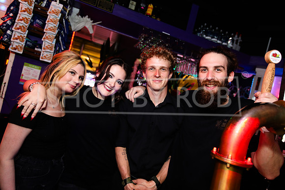 SHOT_BY_ROB-7171