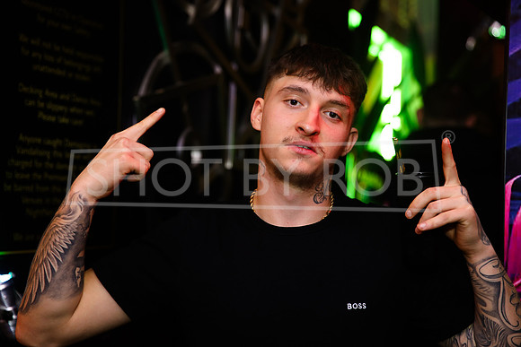 SHOT_BY_ROB-0496