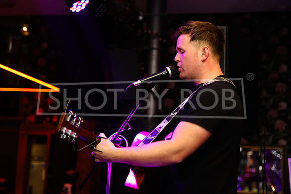 SHOT_BY_ROB-8361
