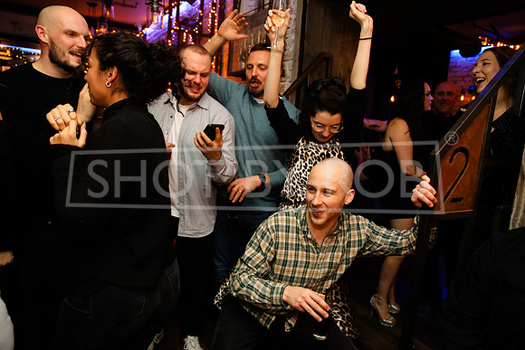 SHOT_BY_ROB-7796