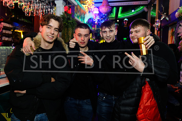 SHOT_BY_ROB-0550