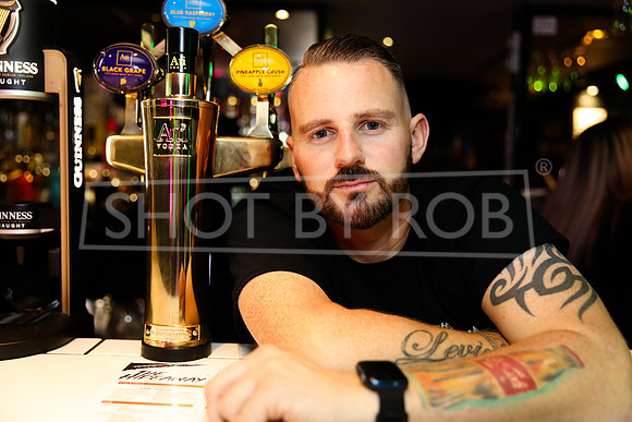 SHOT_BY_ROB-2744