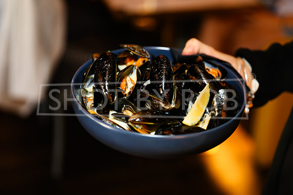 SHOT_BY_ROB-1413