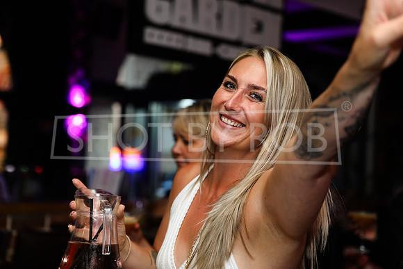 SHOT_BY_ROB-7889