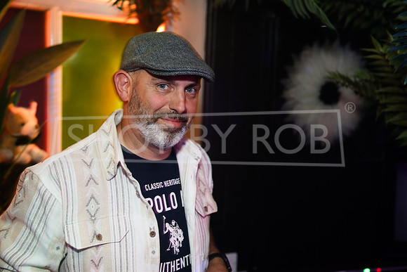 SHOT_BY_ROB-1479