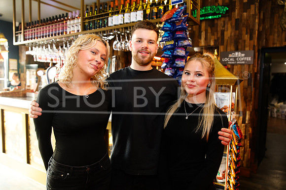 SHOT_BY_ROB-8884