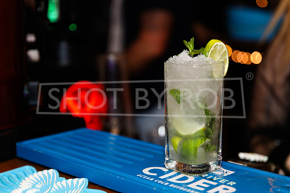 SHOT_BY_ROB-1144